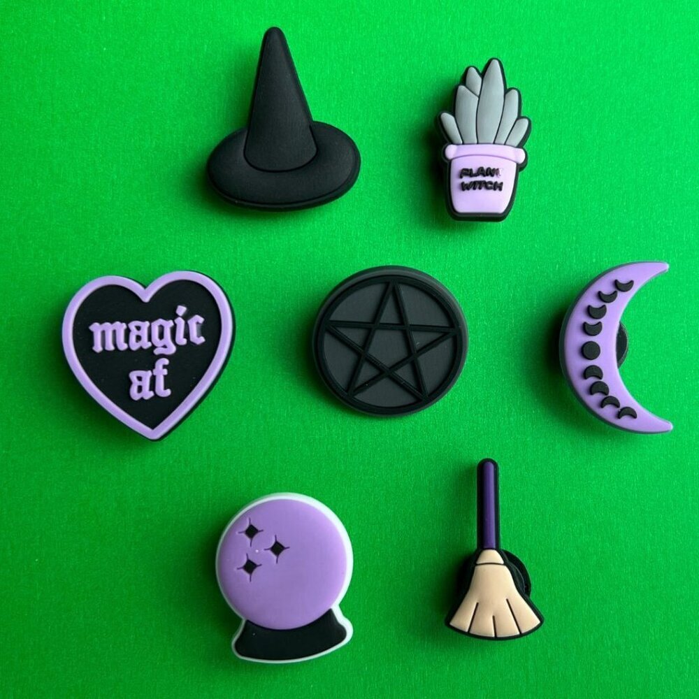 Magic Crocs Shoe Charms Set of 7 - jibbitz Charms